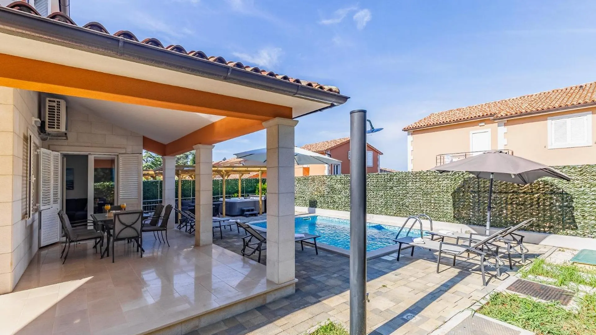 Resort Villas Lotus By Istrabook Pula