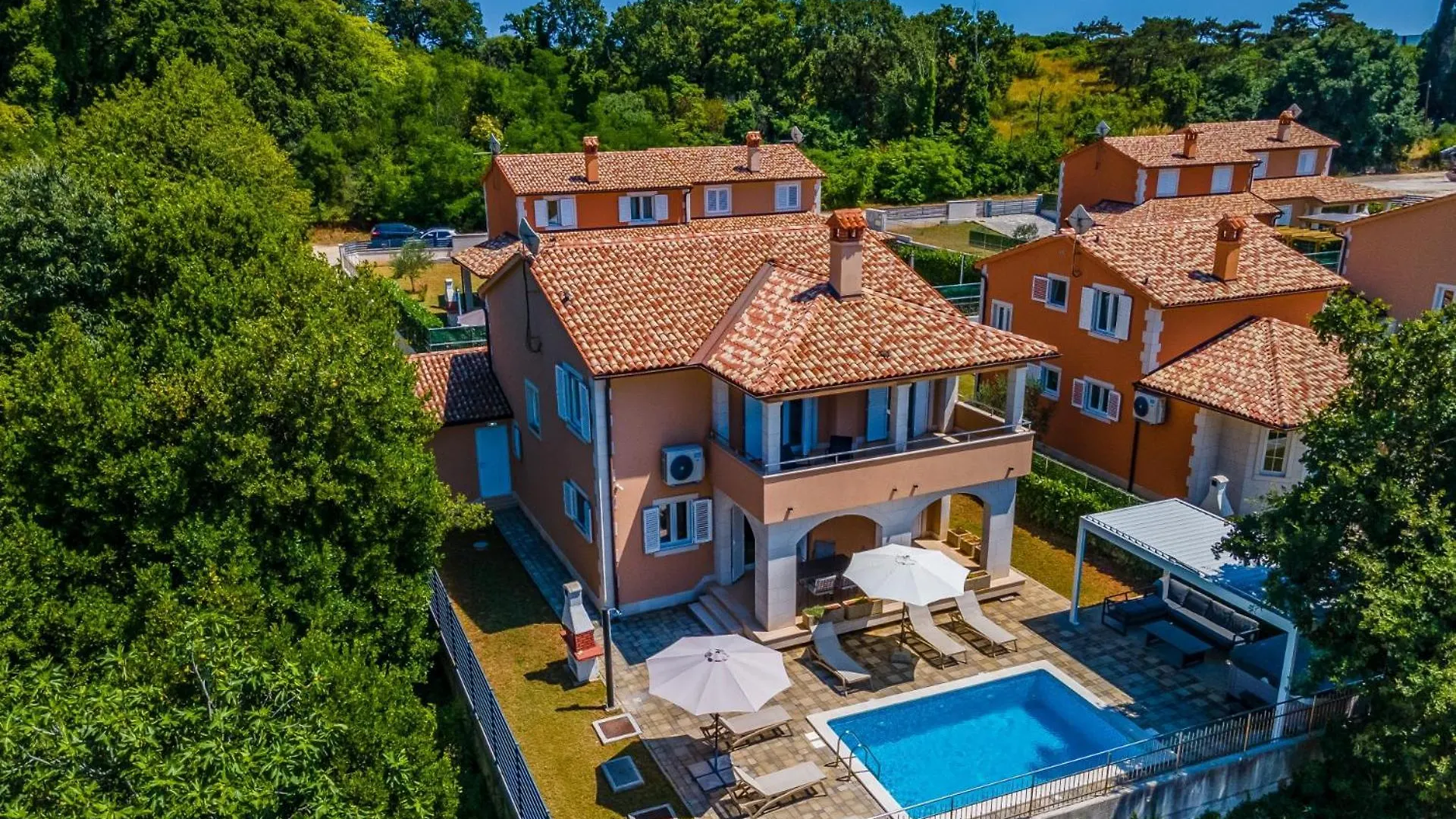 Resort Villas Lotus By Istrabook Pula